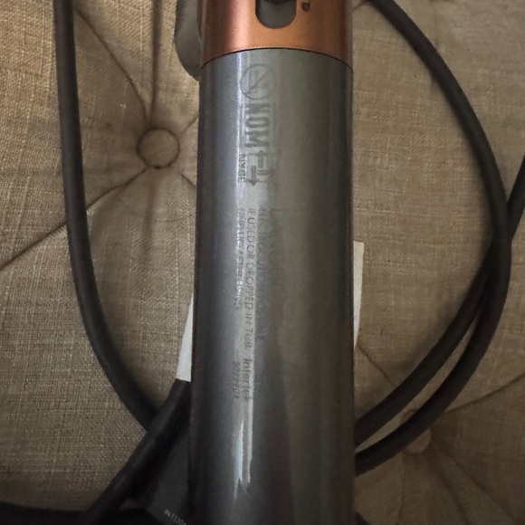 Dyson Multi-Styler Wand Hair dryer - Picture 6 of 8
